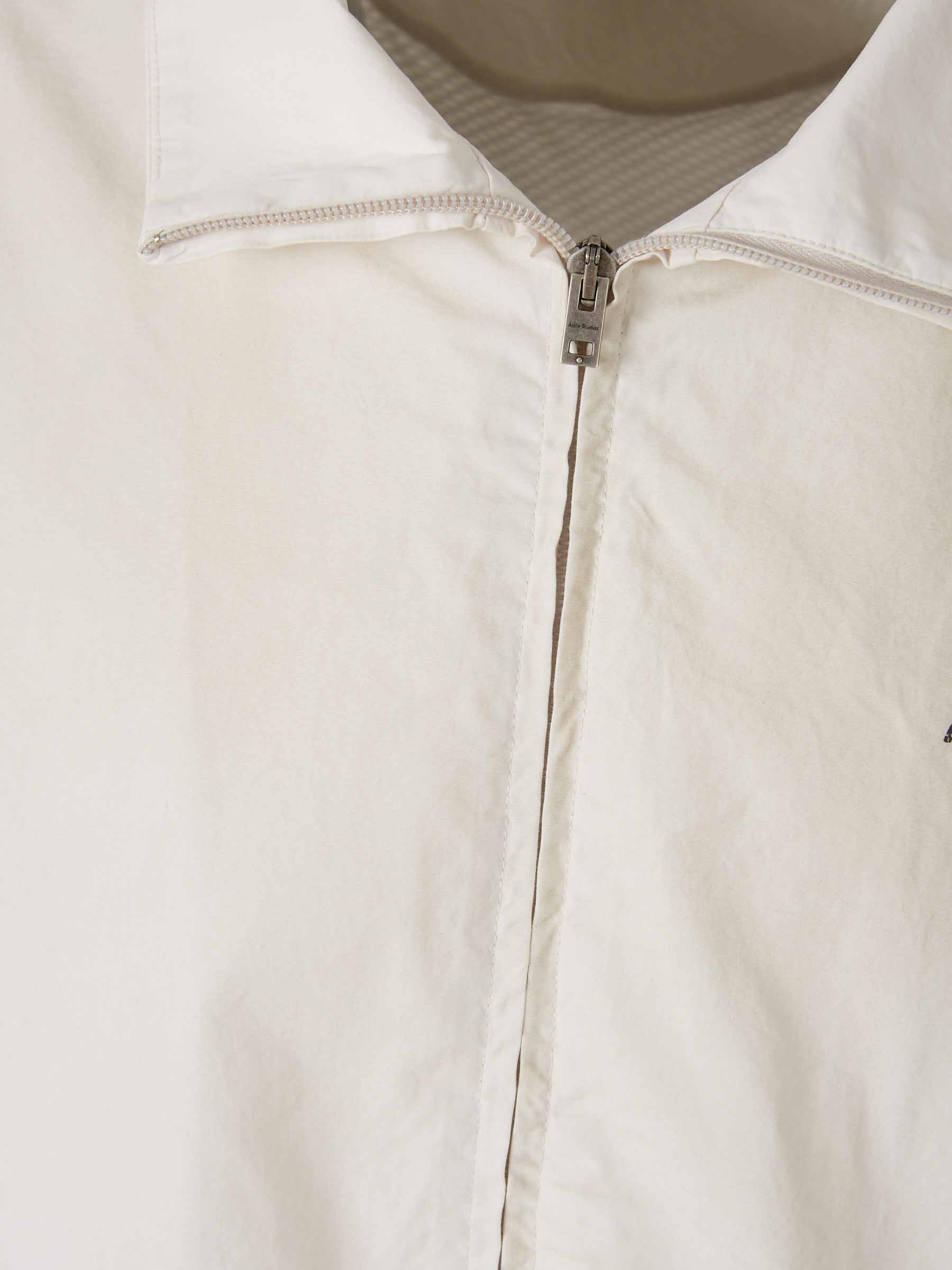 Chaqueta Cremallera Logo - Image 3