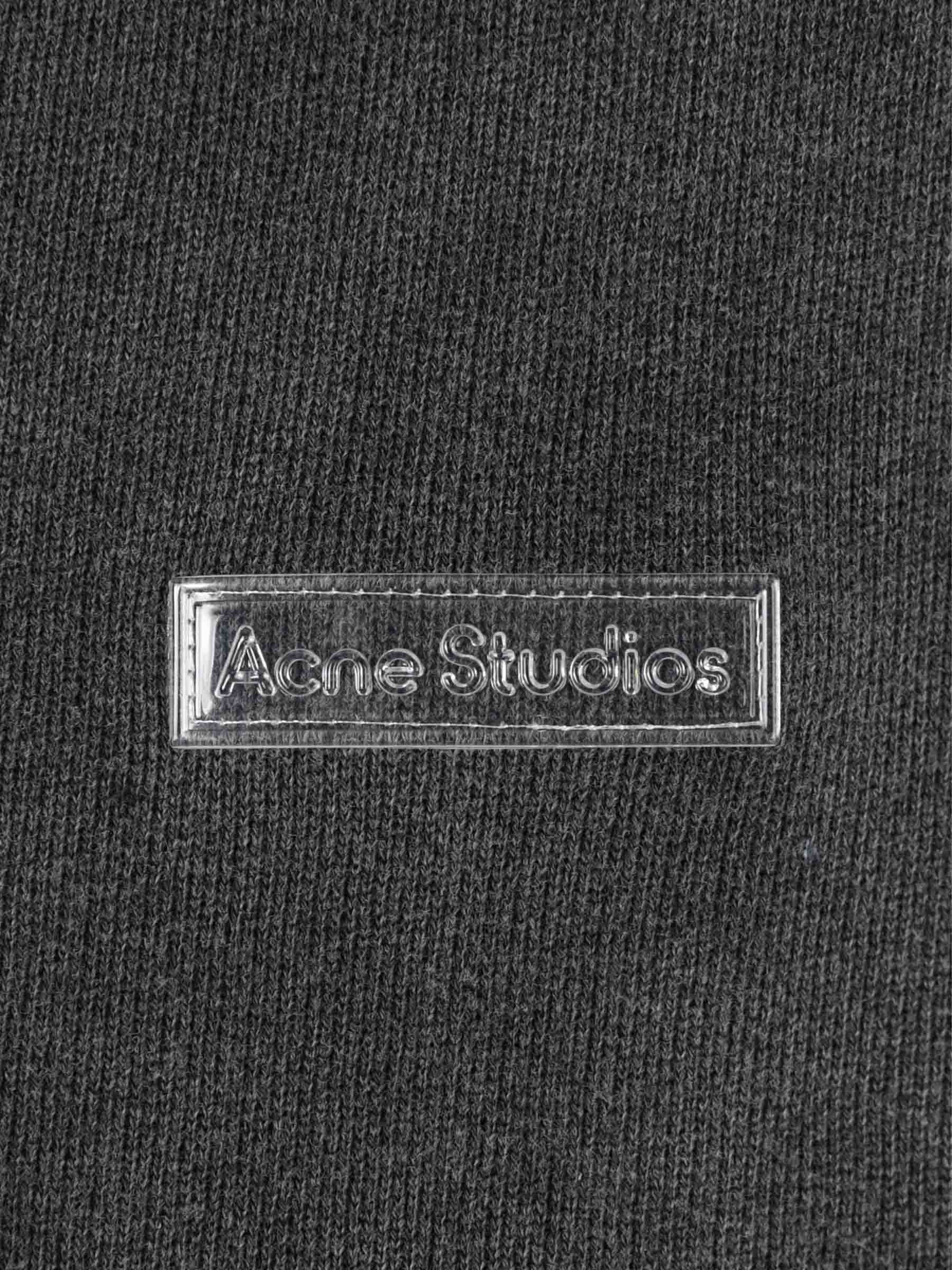 Sudadera Capucha Logo - Image 3