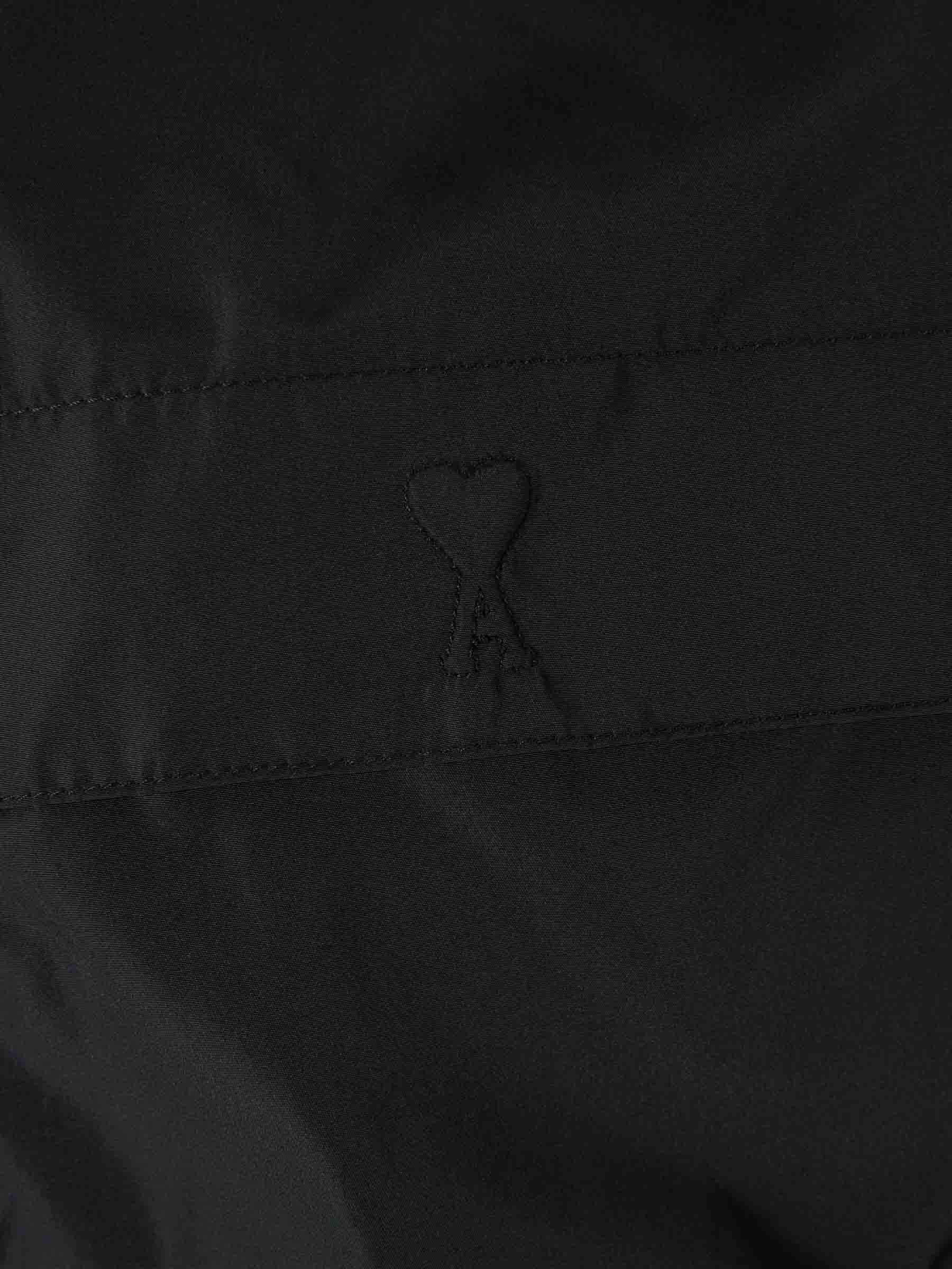 Chaqueta Técnica Logo - Image 4