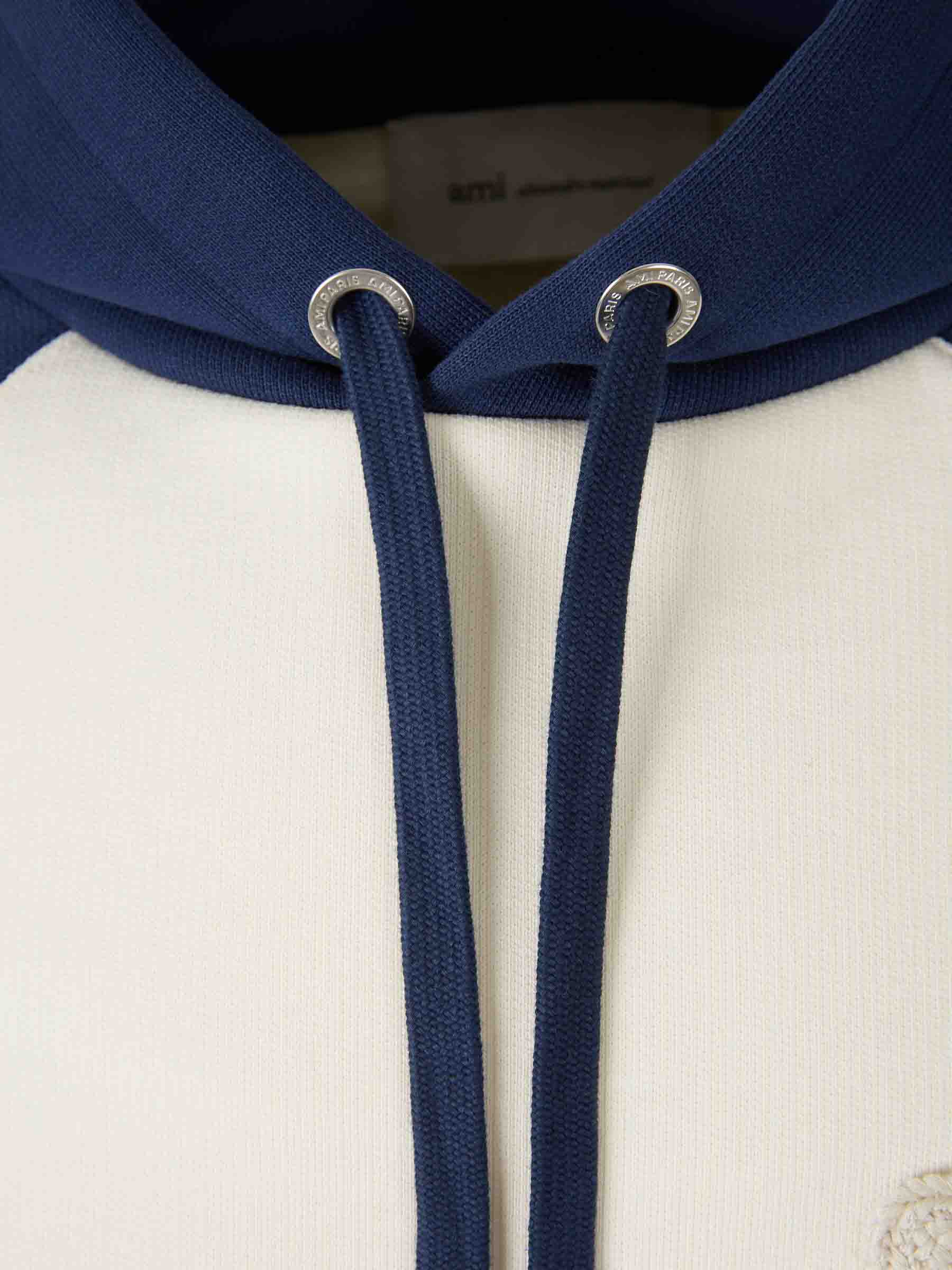 Sudadera Capucha Logo - Image 3