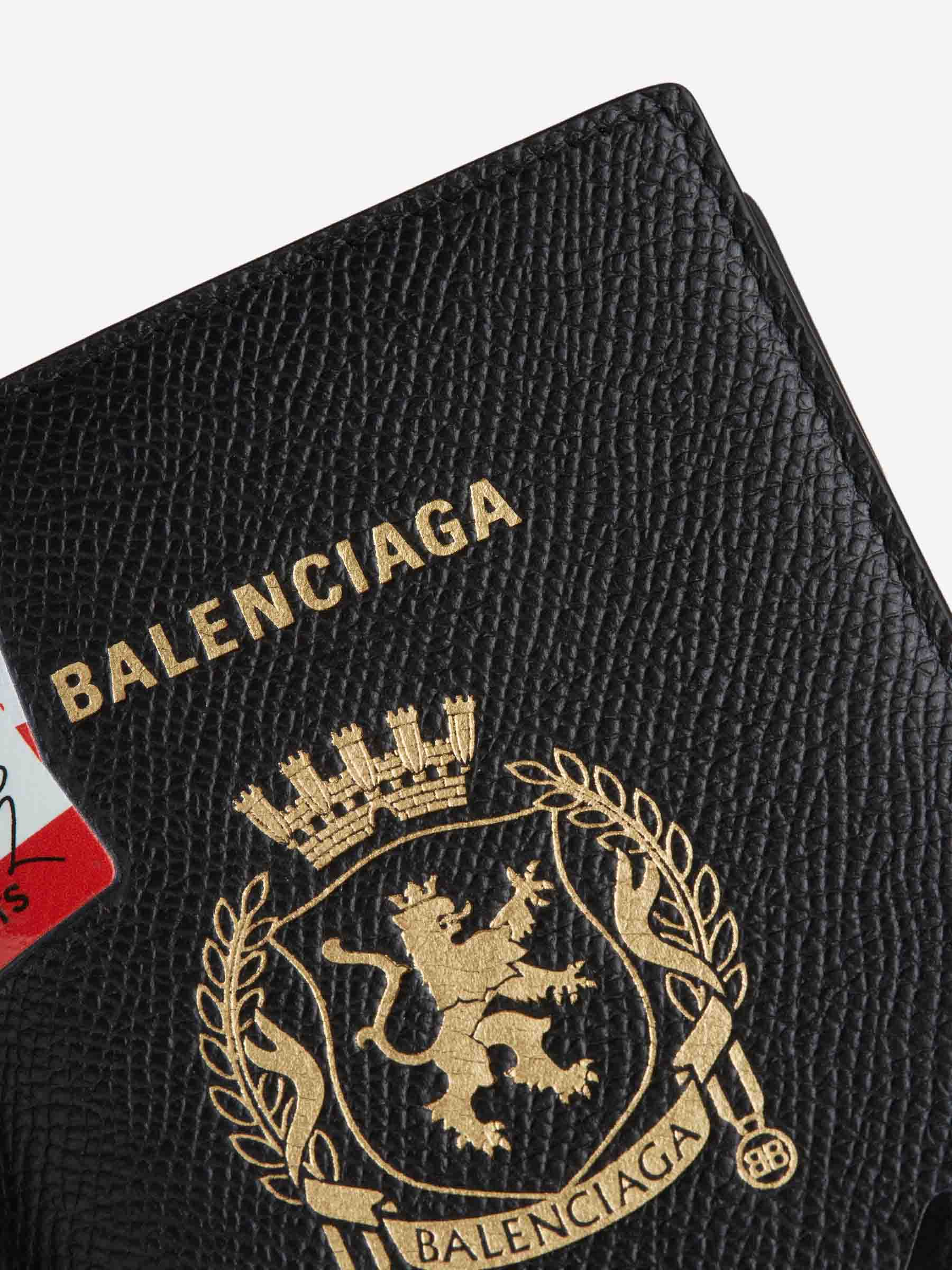 Funda Passport - Image 5