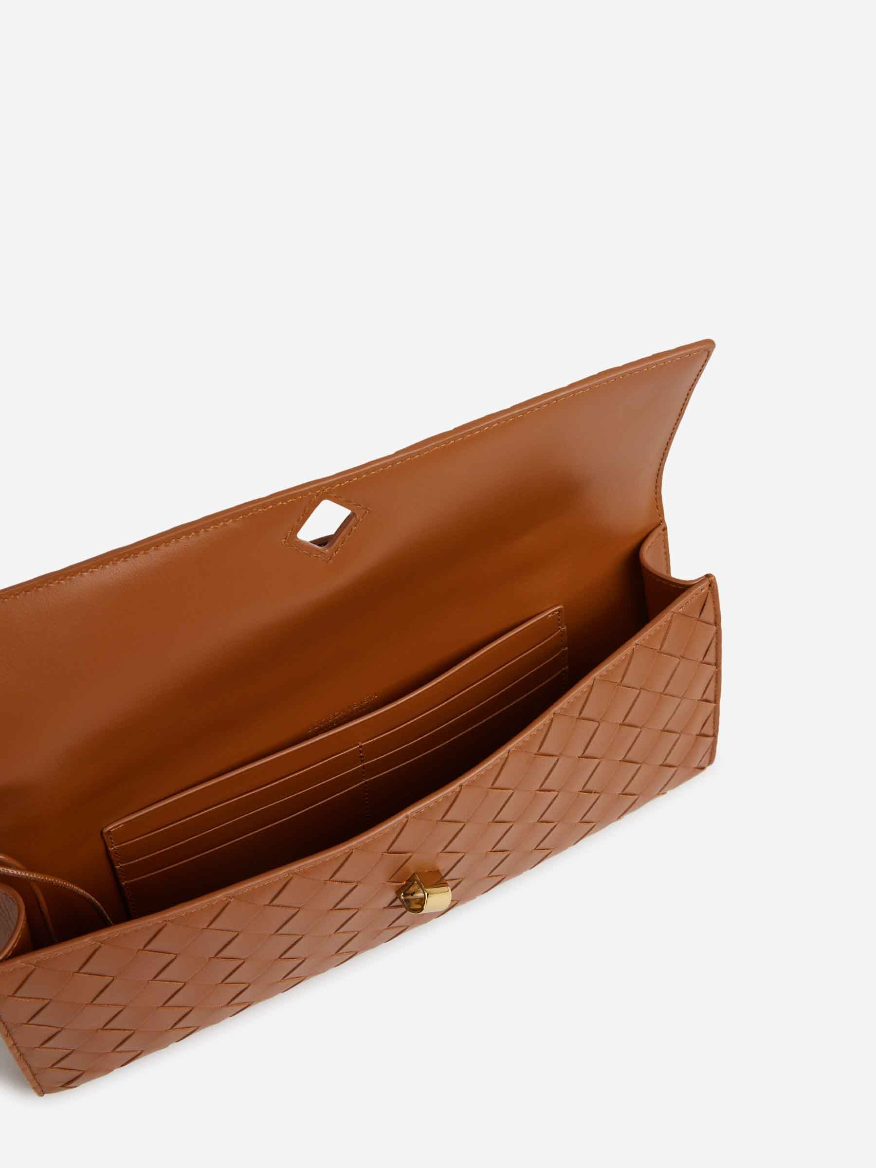 Bolso Andiamo Clutch - Image 4