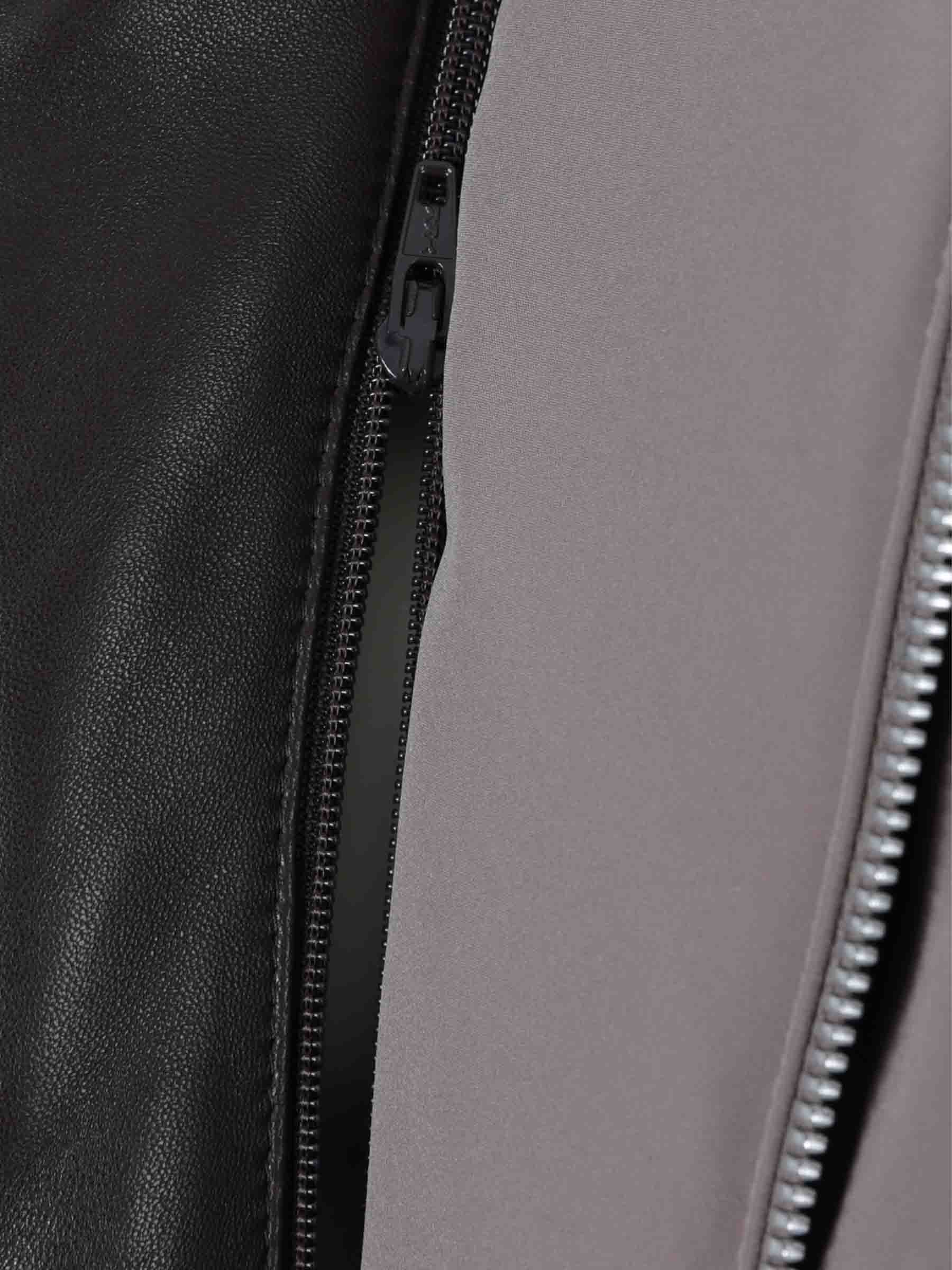 Plumífero Técnico Desmontable - Image 4