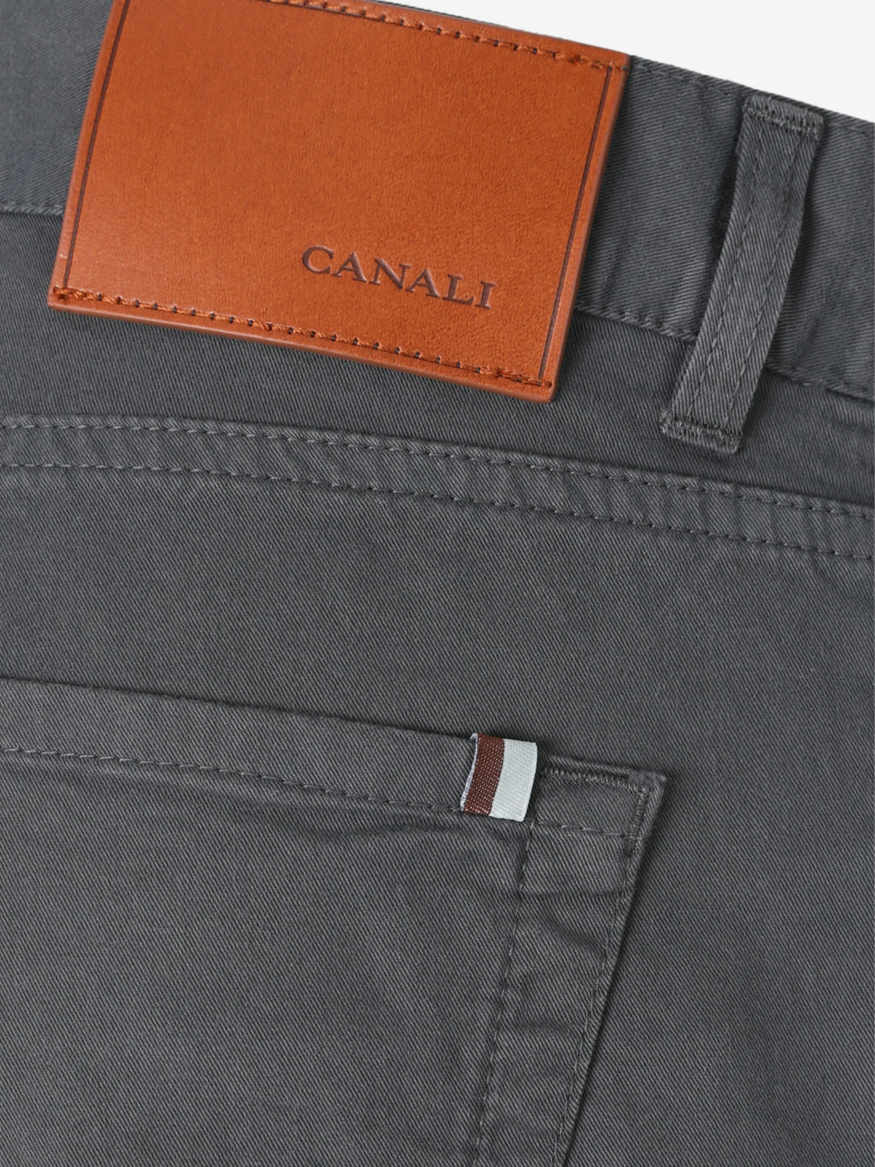 Pantalones Rectos Regular - Image 3