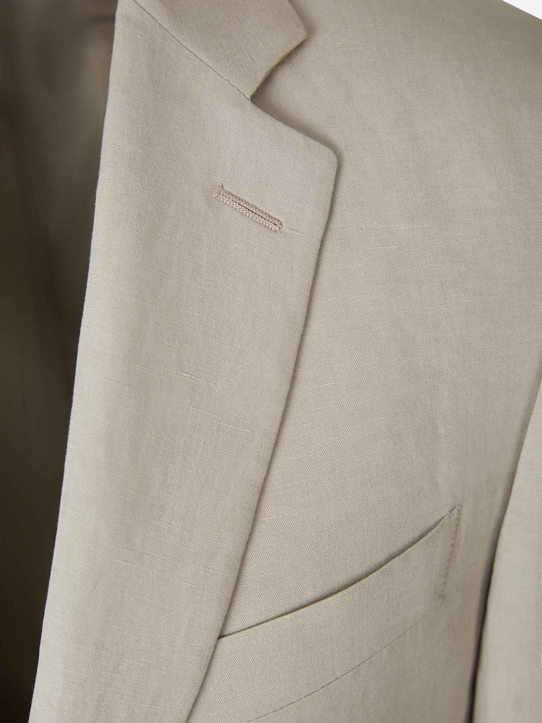 Traje de Lino y Seda - Image 3