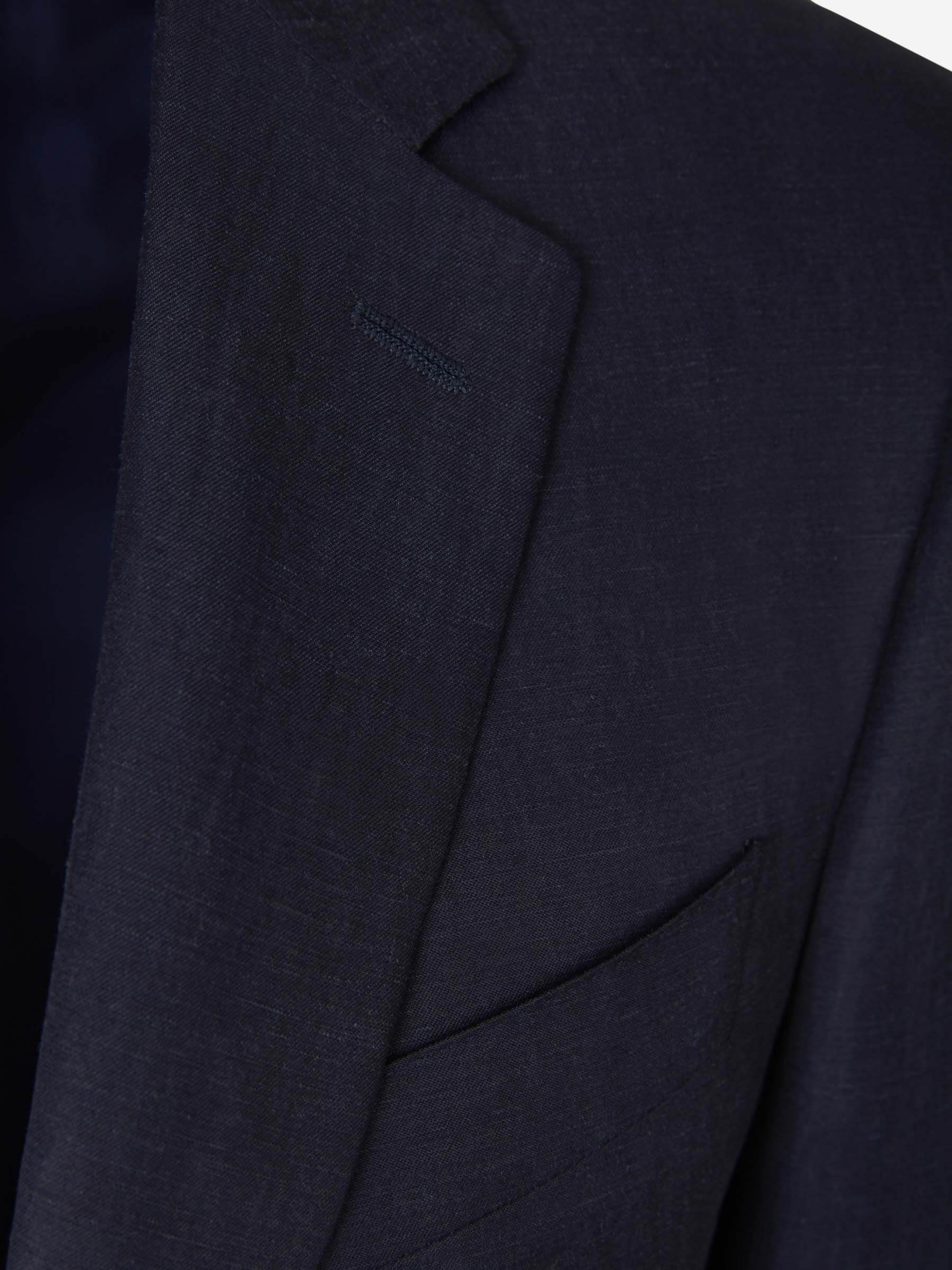 Traje de Lino y Seda - Image 3