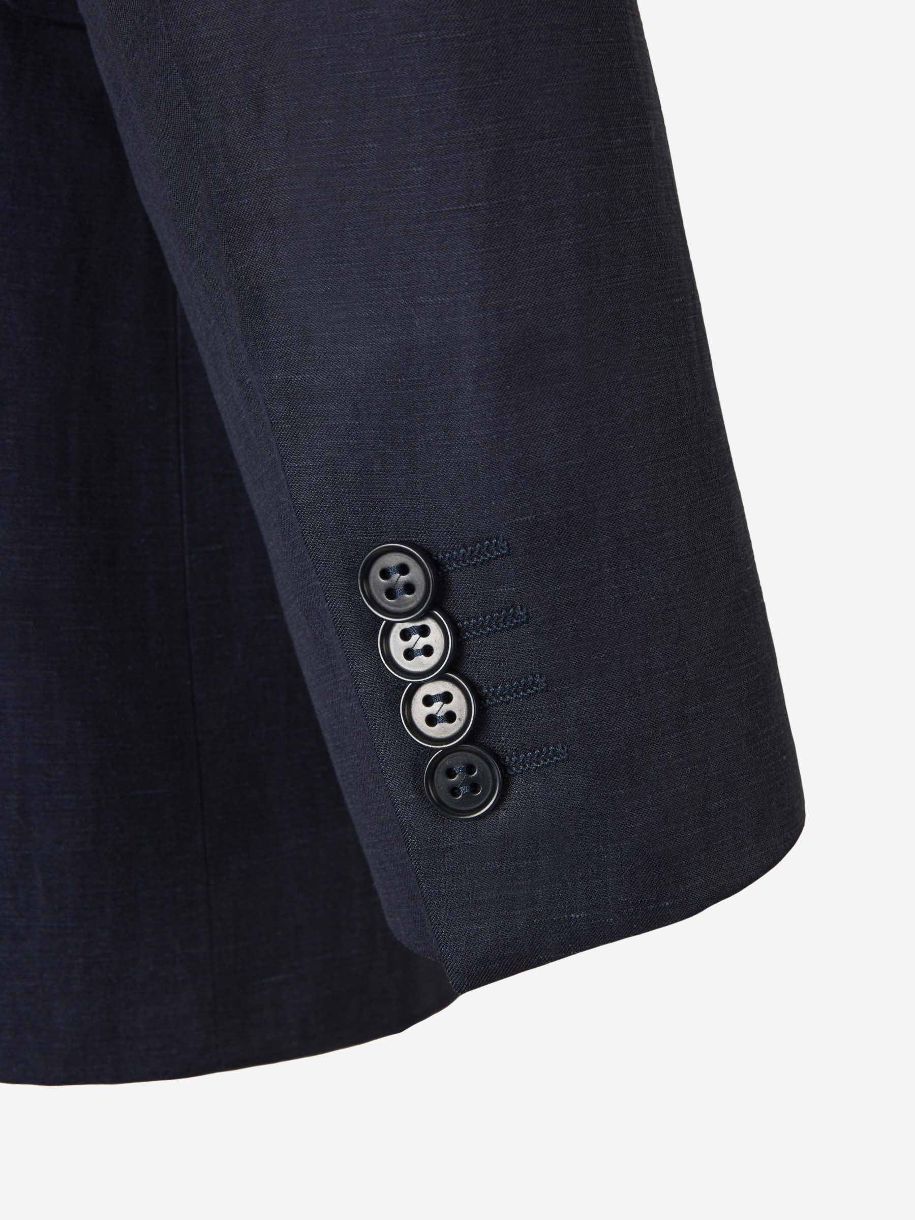 Traje de Lino y Seda - Image 5