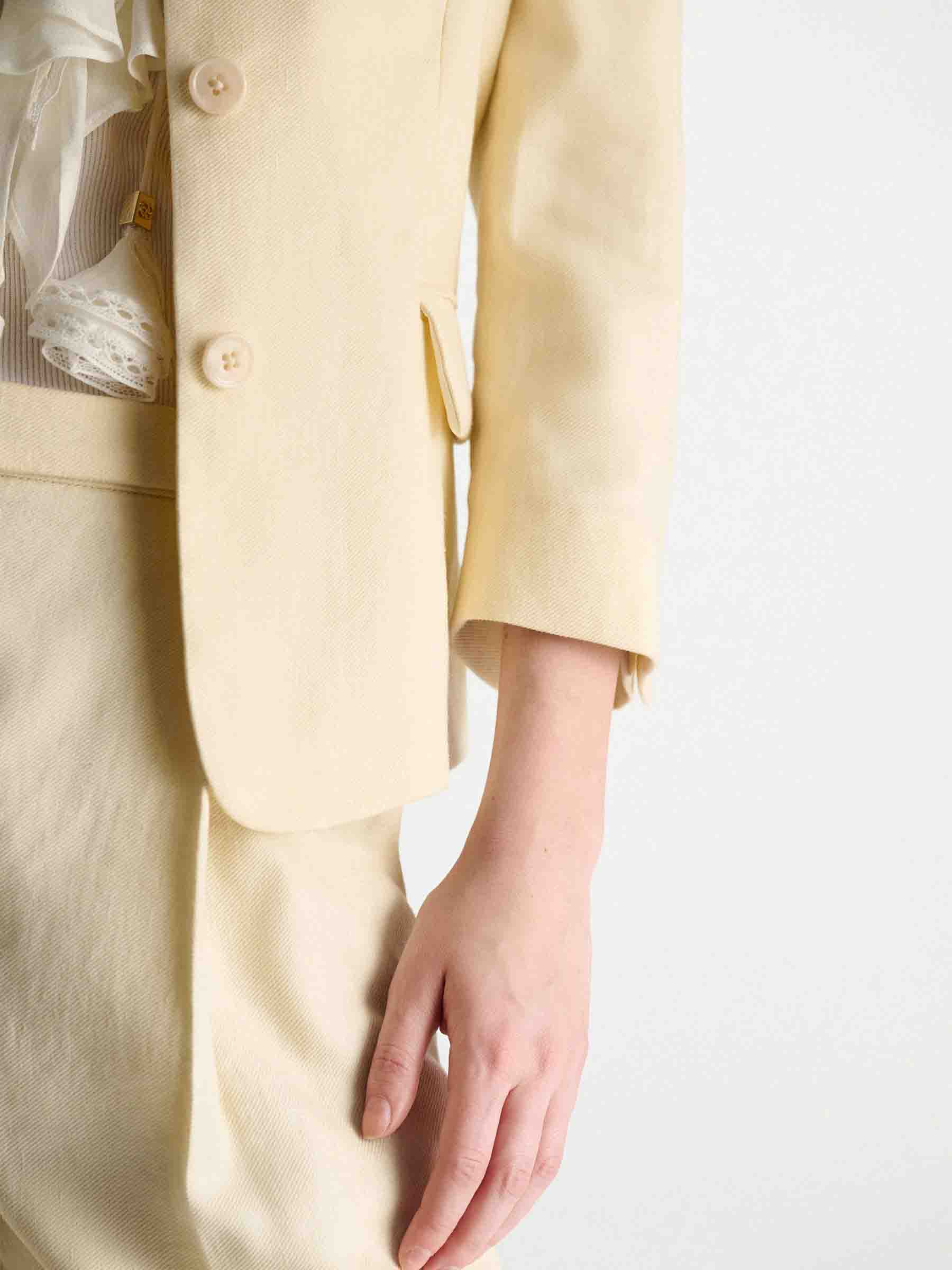 Blazer Entallada - Image 4