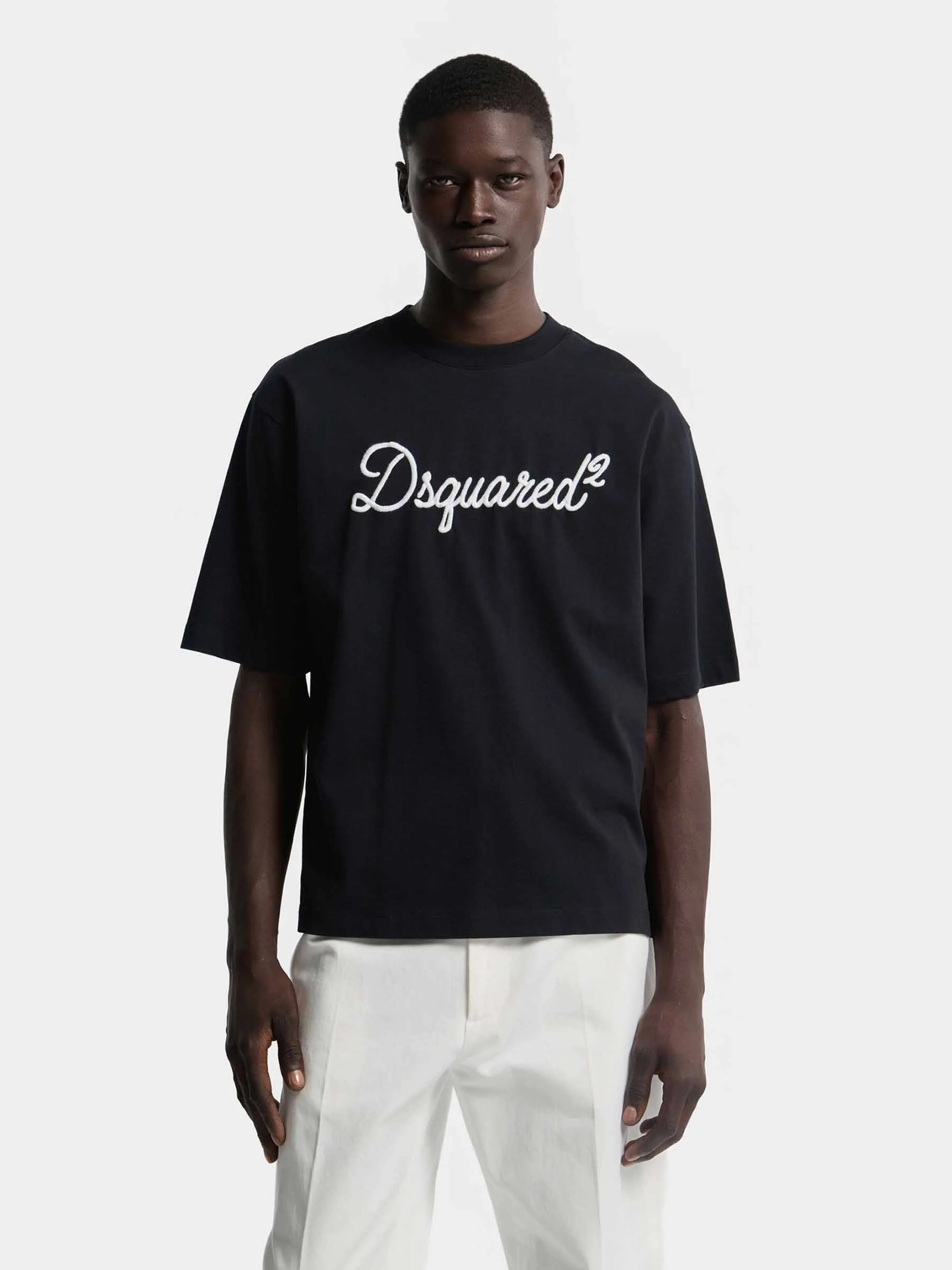 Camiseta Logo Bordado - Image 2