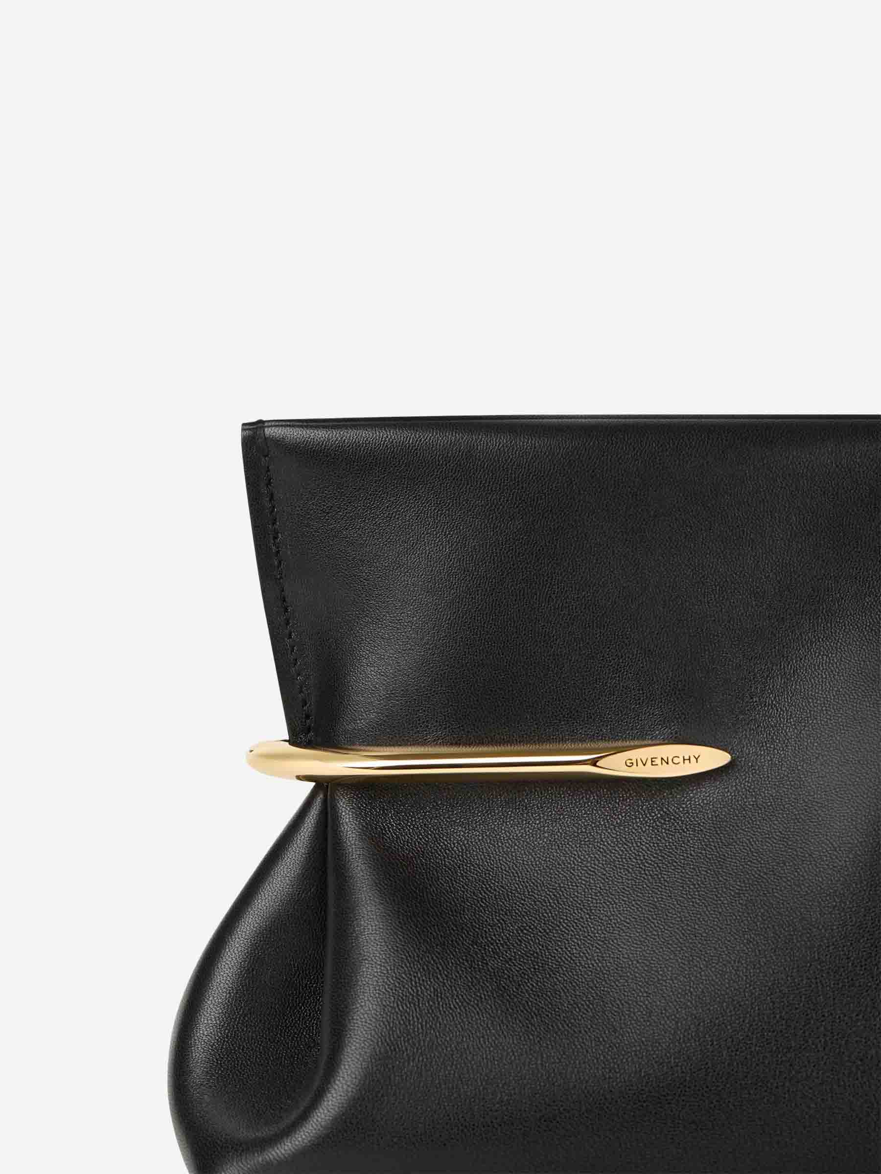 Bolso Clutch Pinch Soft - Image 5