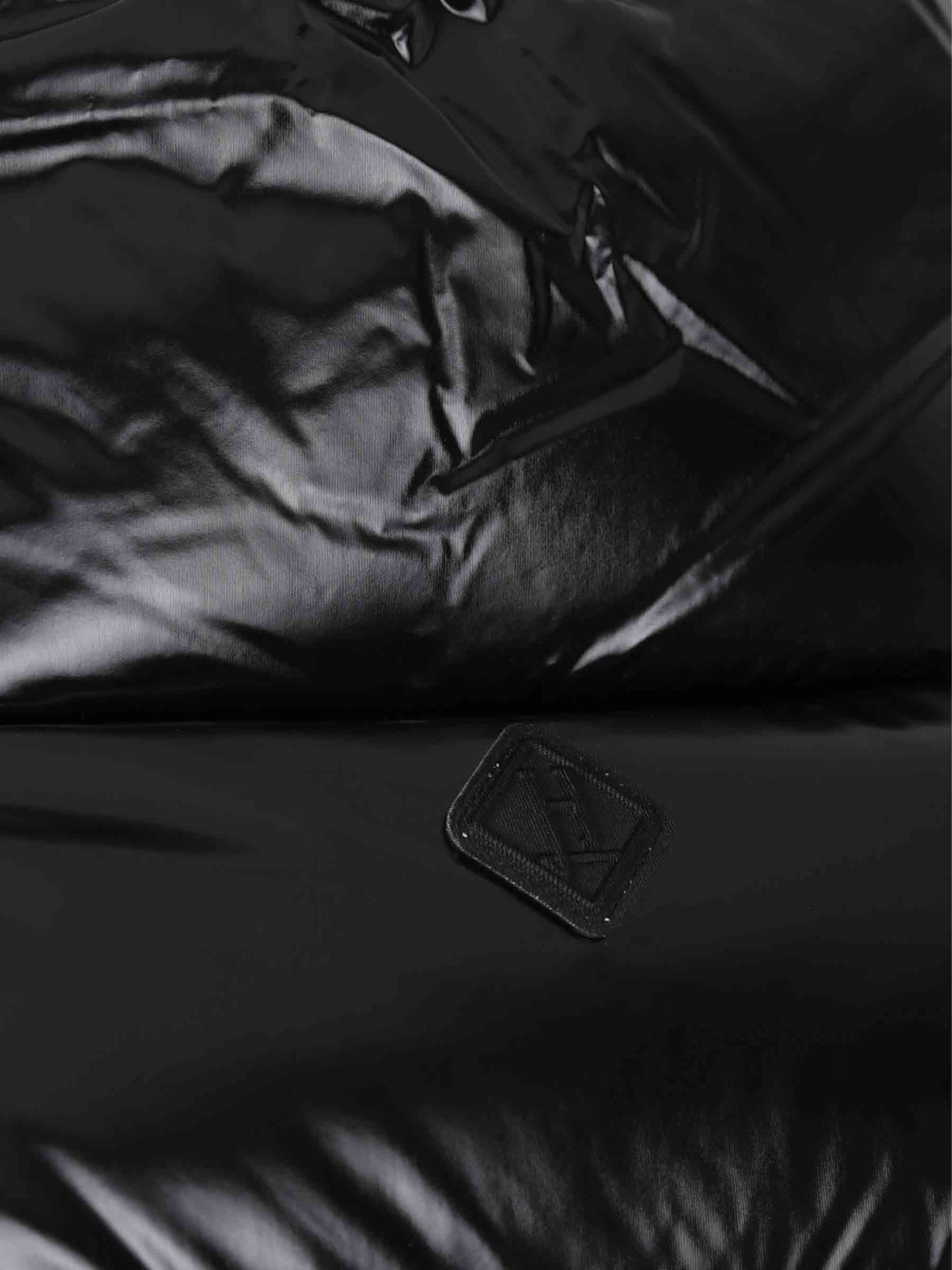 Plumífero Corto Gloss - Image 3