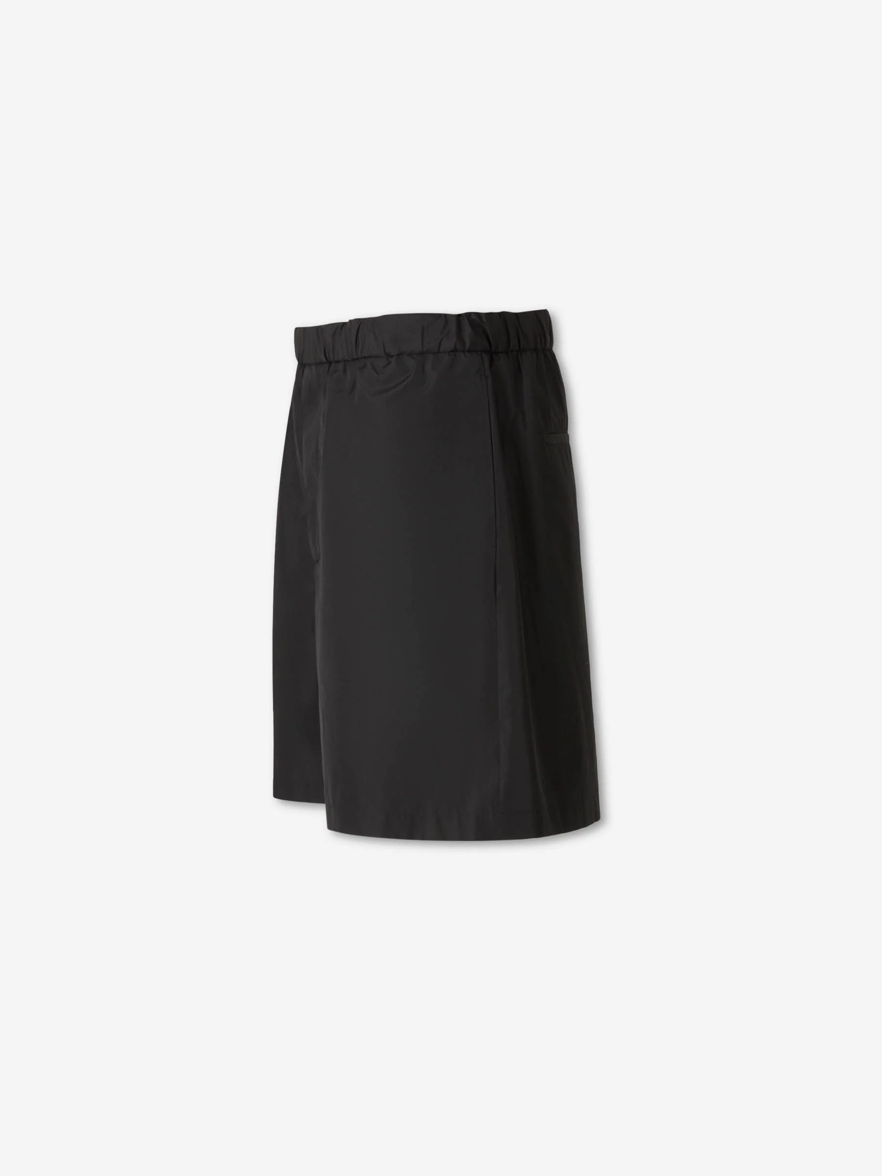 Bermudas Anchas Técnicas - Image 2