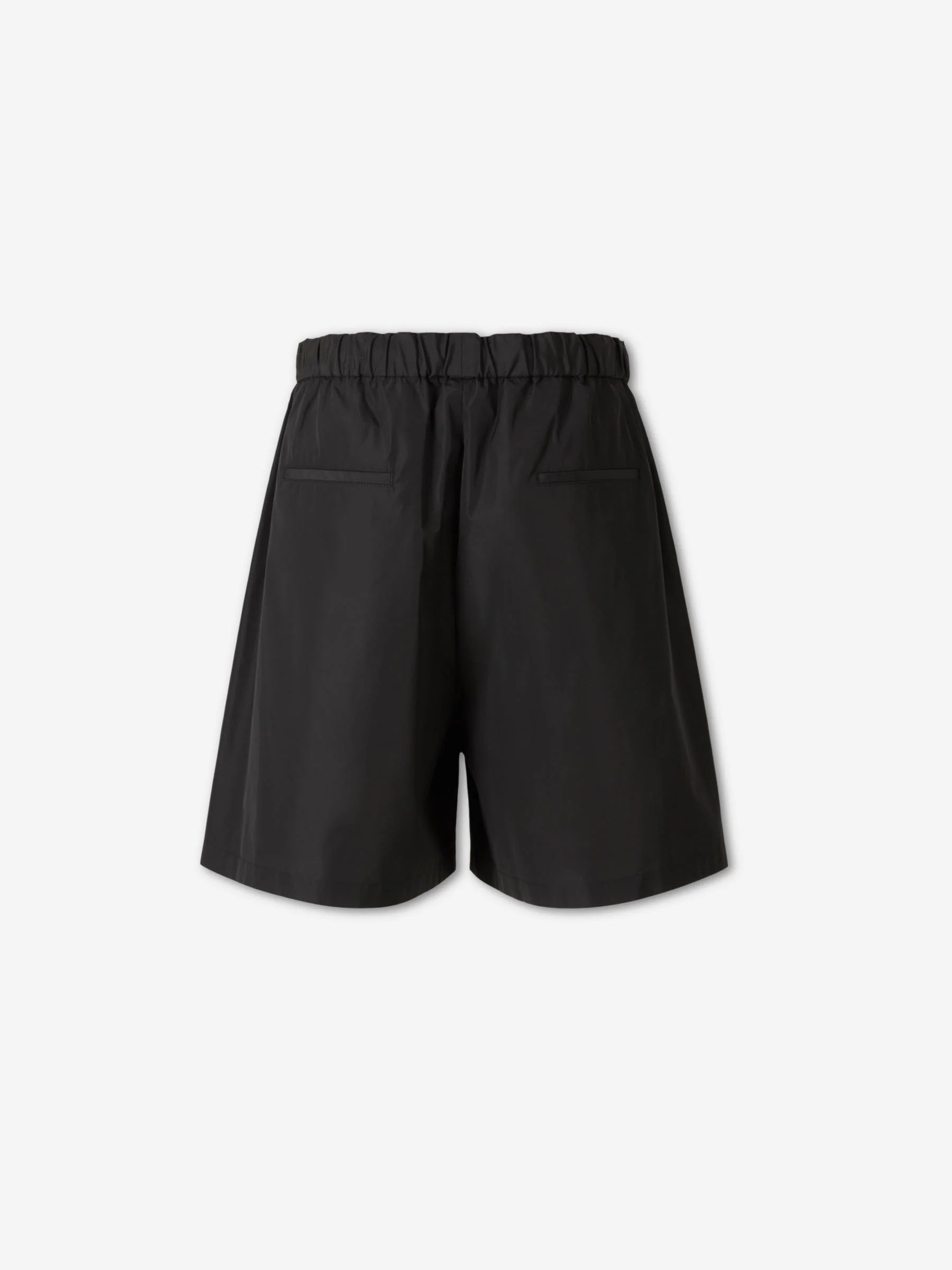 Bermudas Anchas Técnicas - Image 3