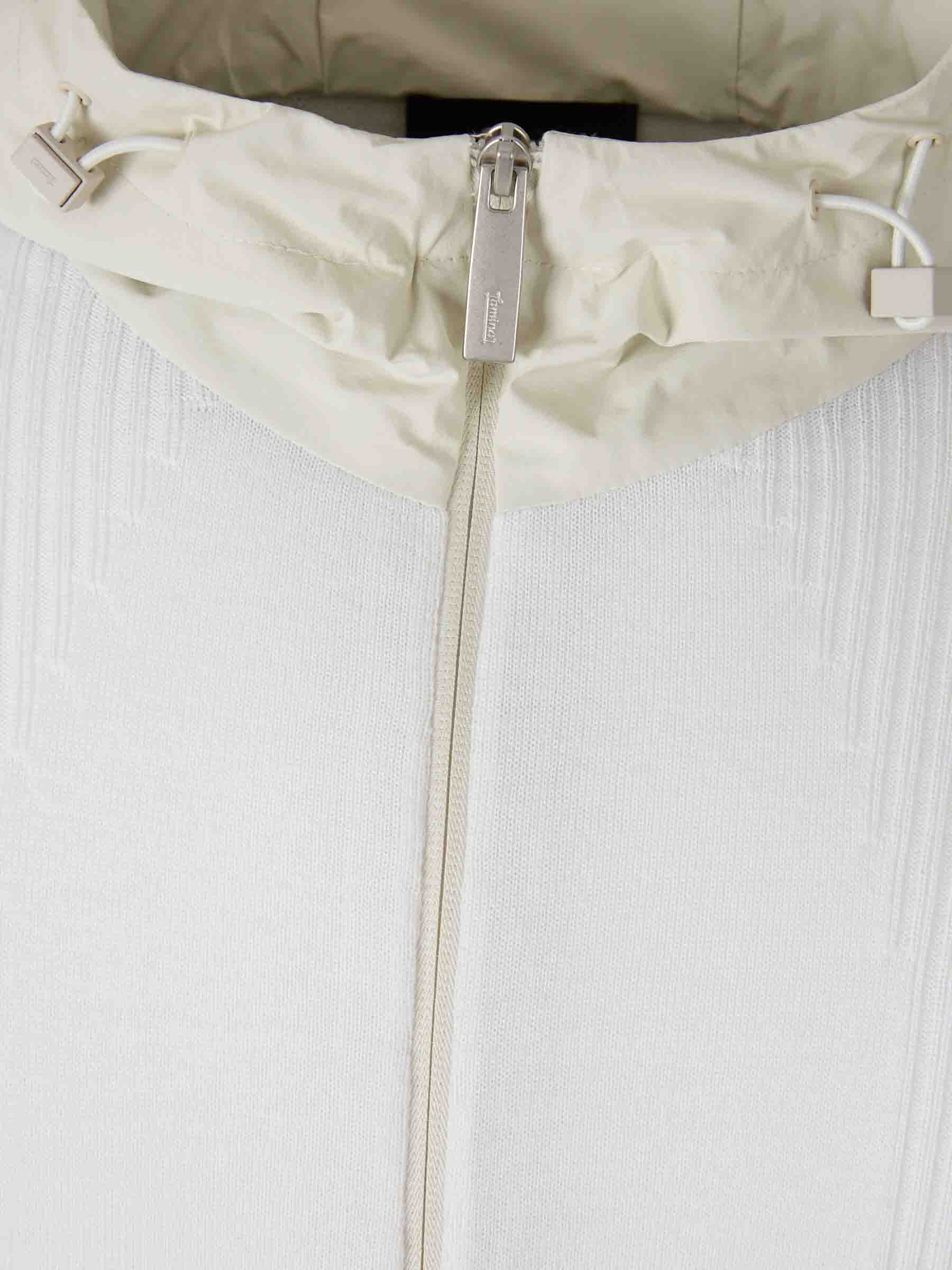 Cárdigan Punto Capucha - Image 3