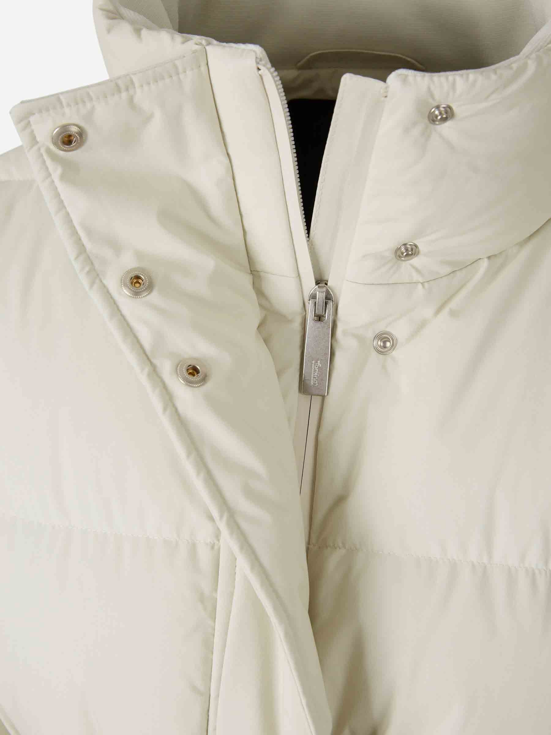 Plumífero Corto Gore-Tex - Image 3