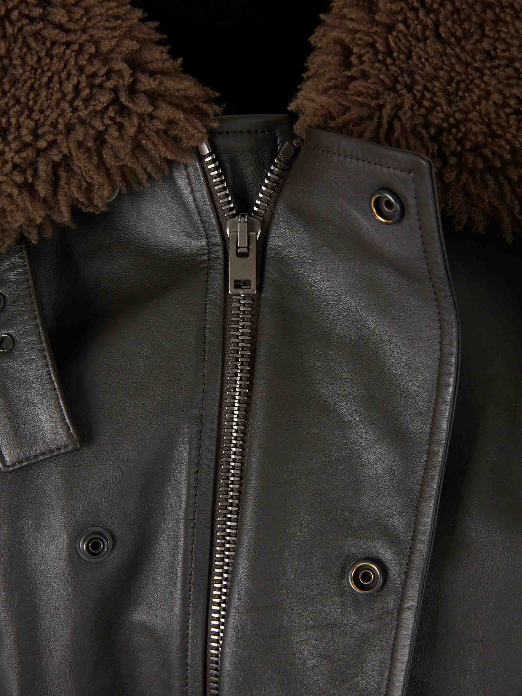 Chaqueta Piel Borrego - Image 3