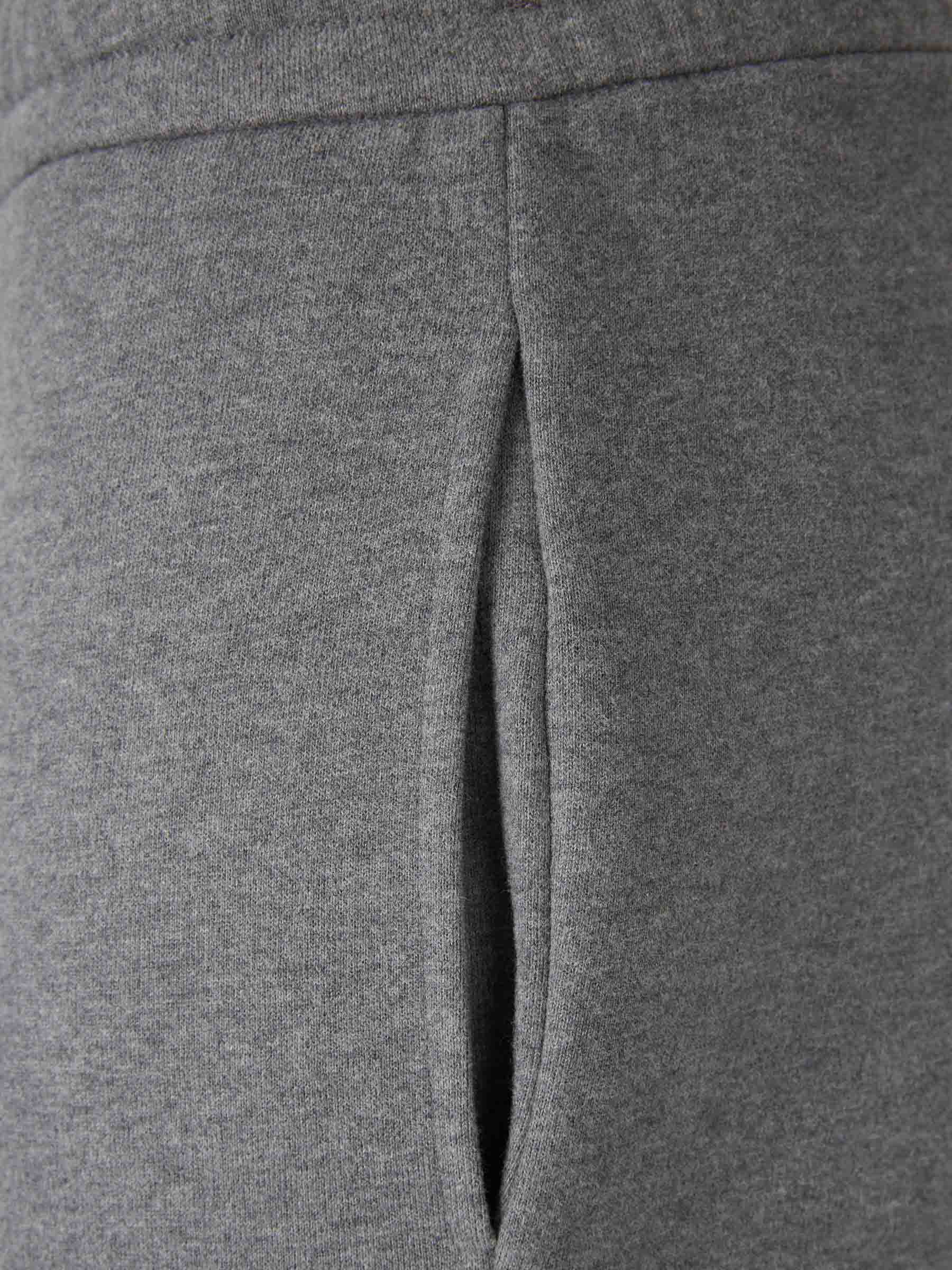 Joggers Deportivos Logo - Image 3
