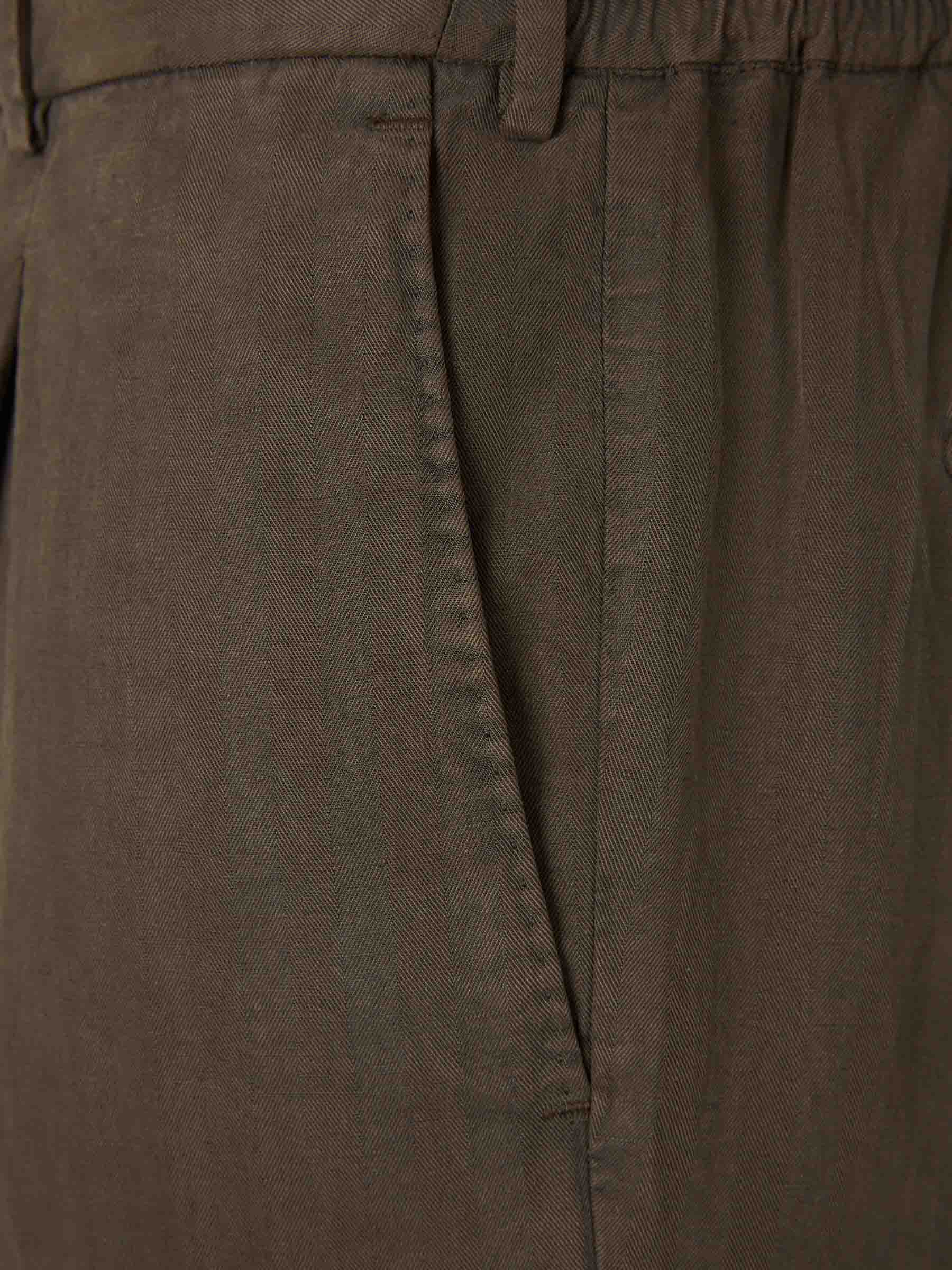 Bermudas Casual Pinzas - Image 3