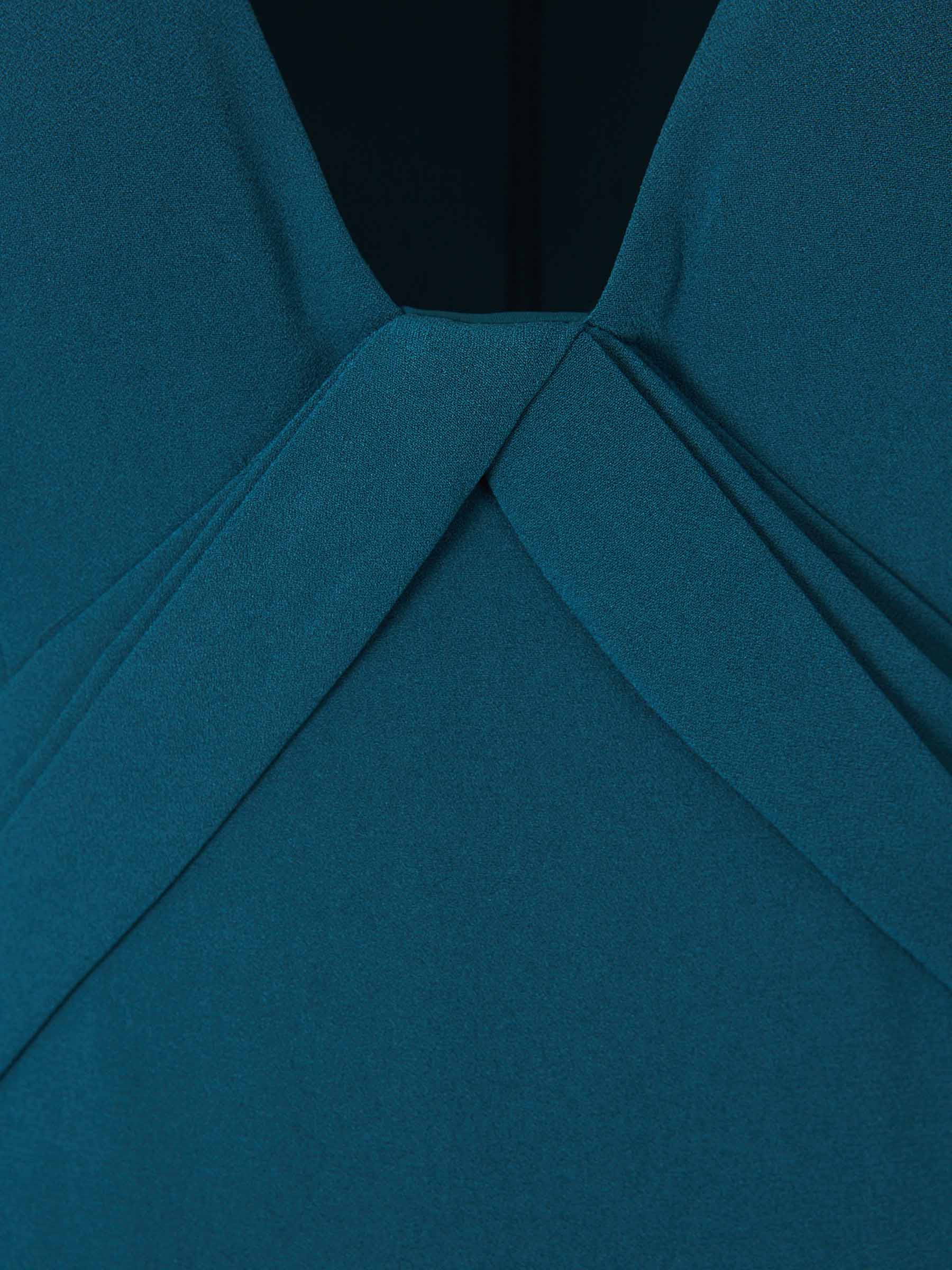 Vestido Maxi Crepé Capas - Image 4