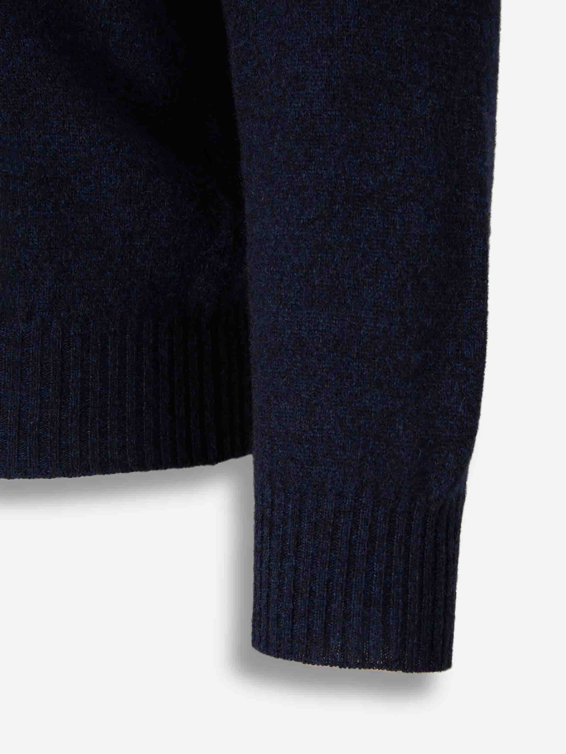Jersey Cuello Pico - Image 4
