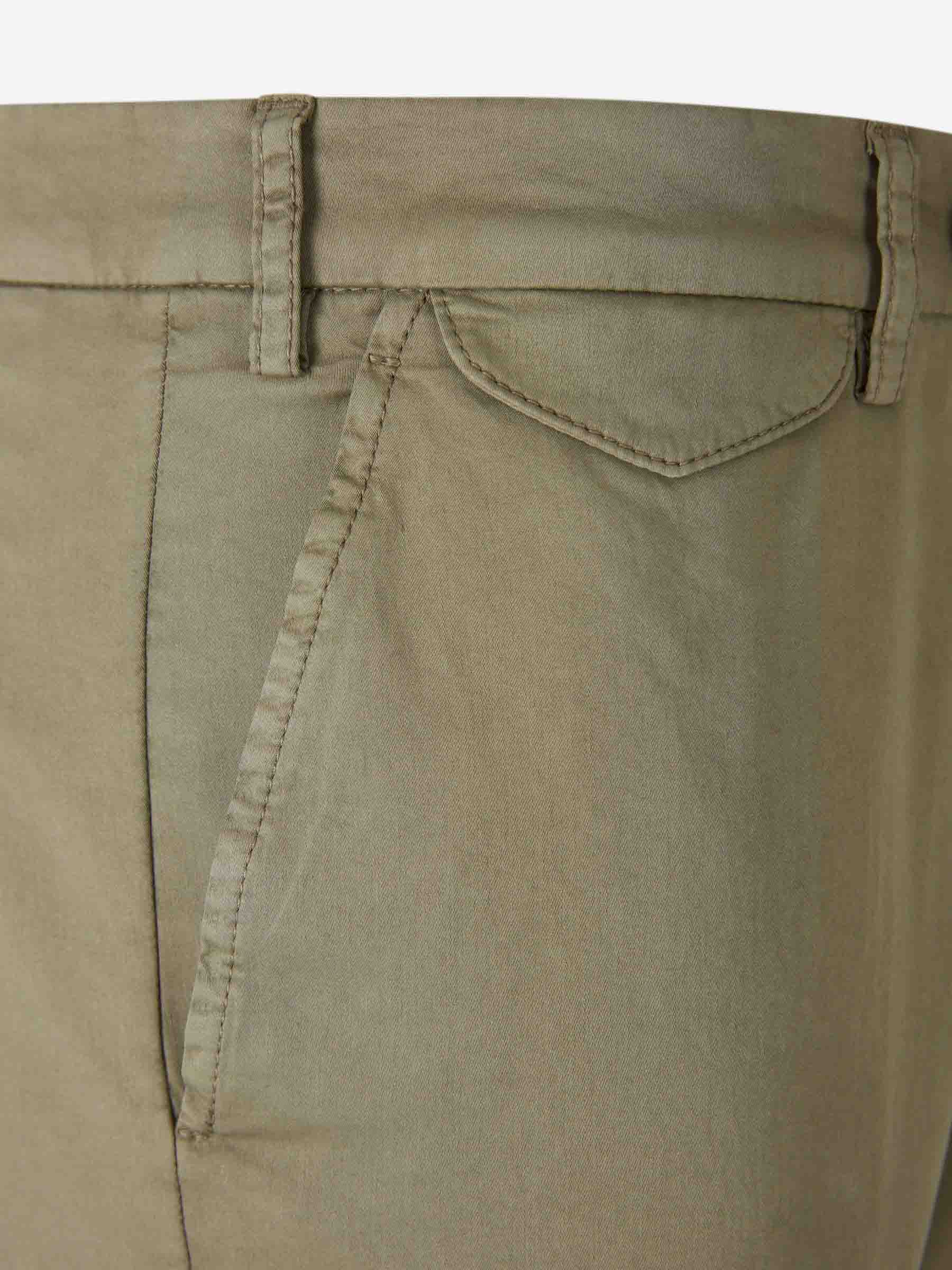 Pantalones Rectos Chinos - Image 3