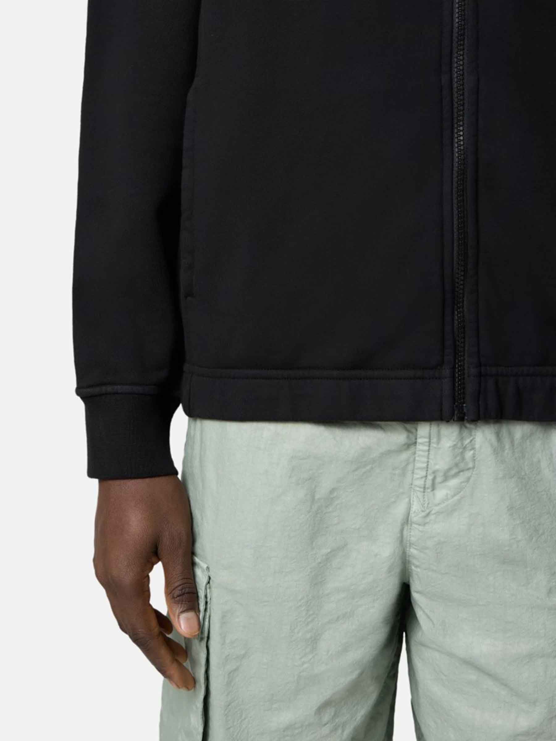 Sudadera Cuello Alto - Image 4