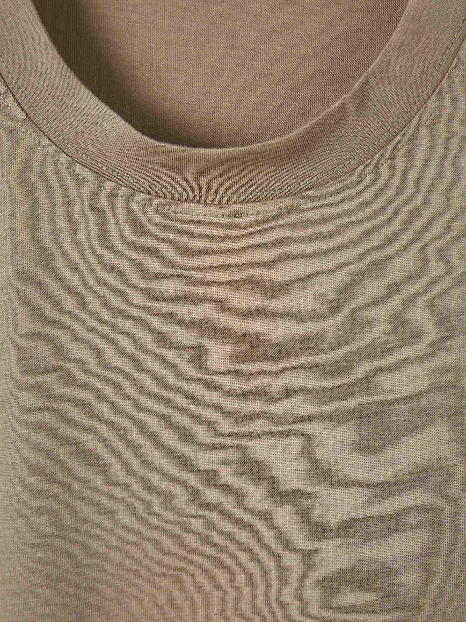Camiseta Lisa - Image 3