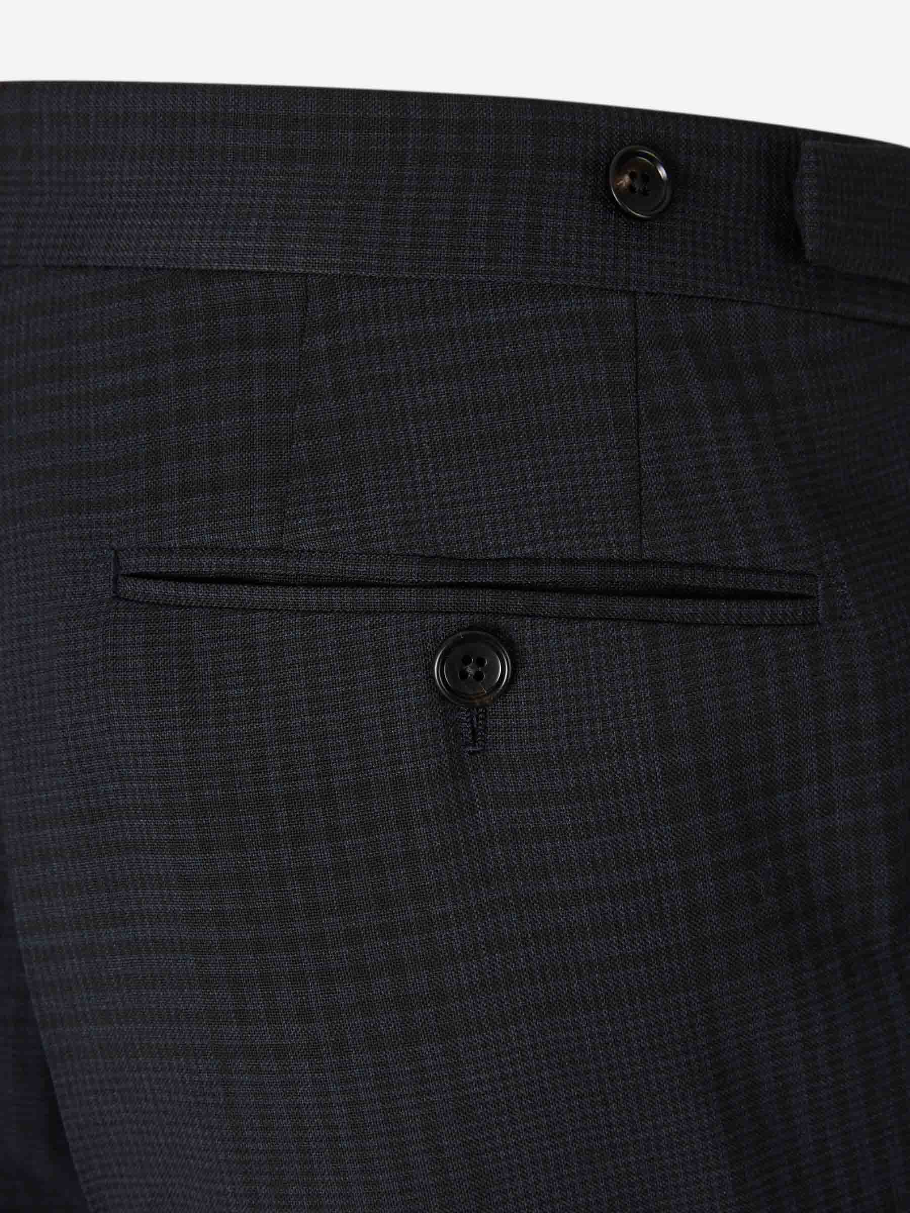 Traje Recto - Image 7