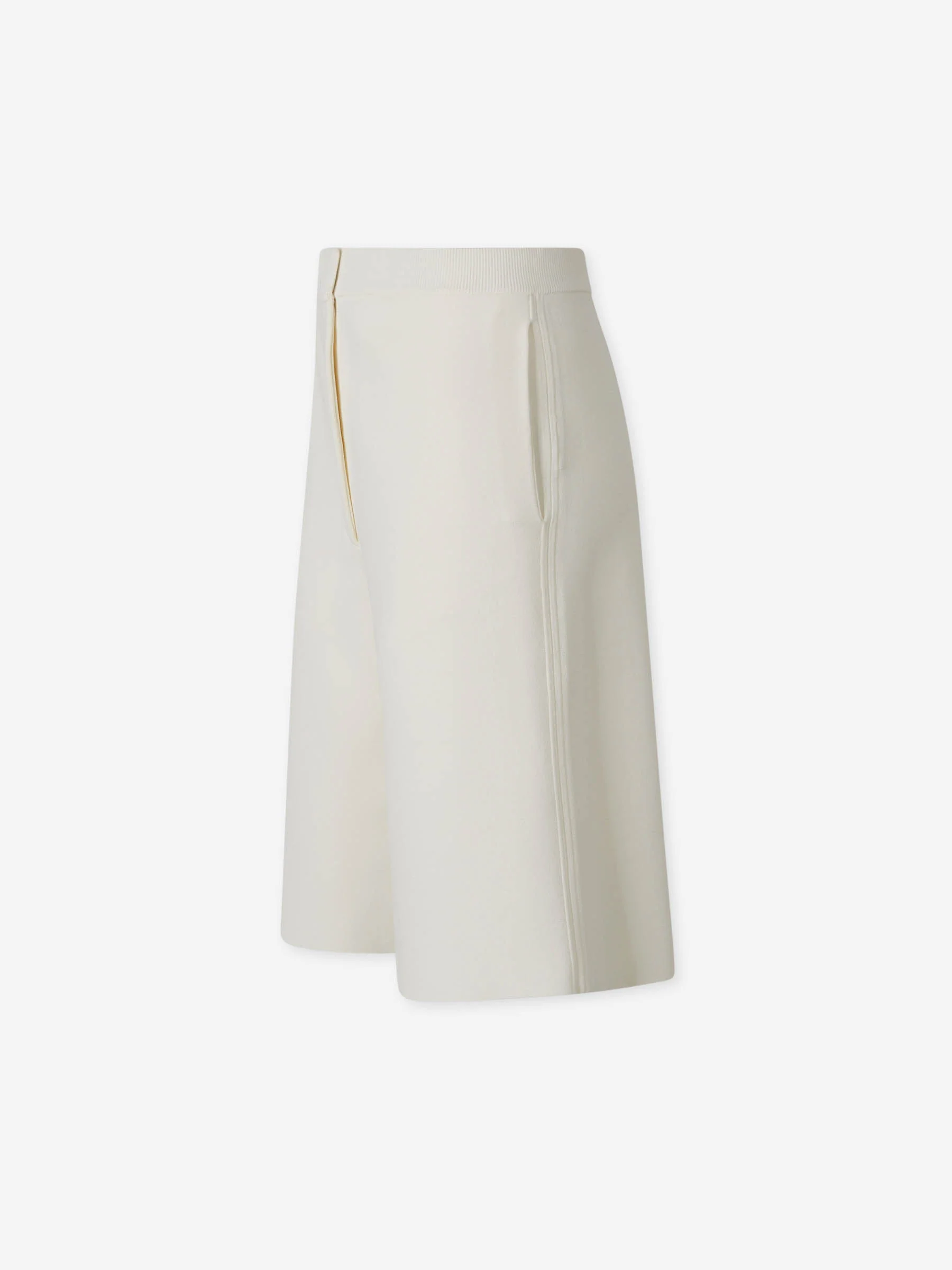 Bermudas Punto Compacto - Image 3