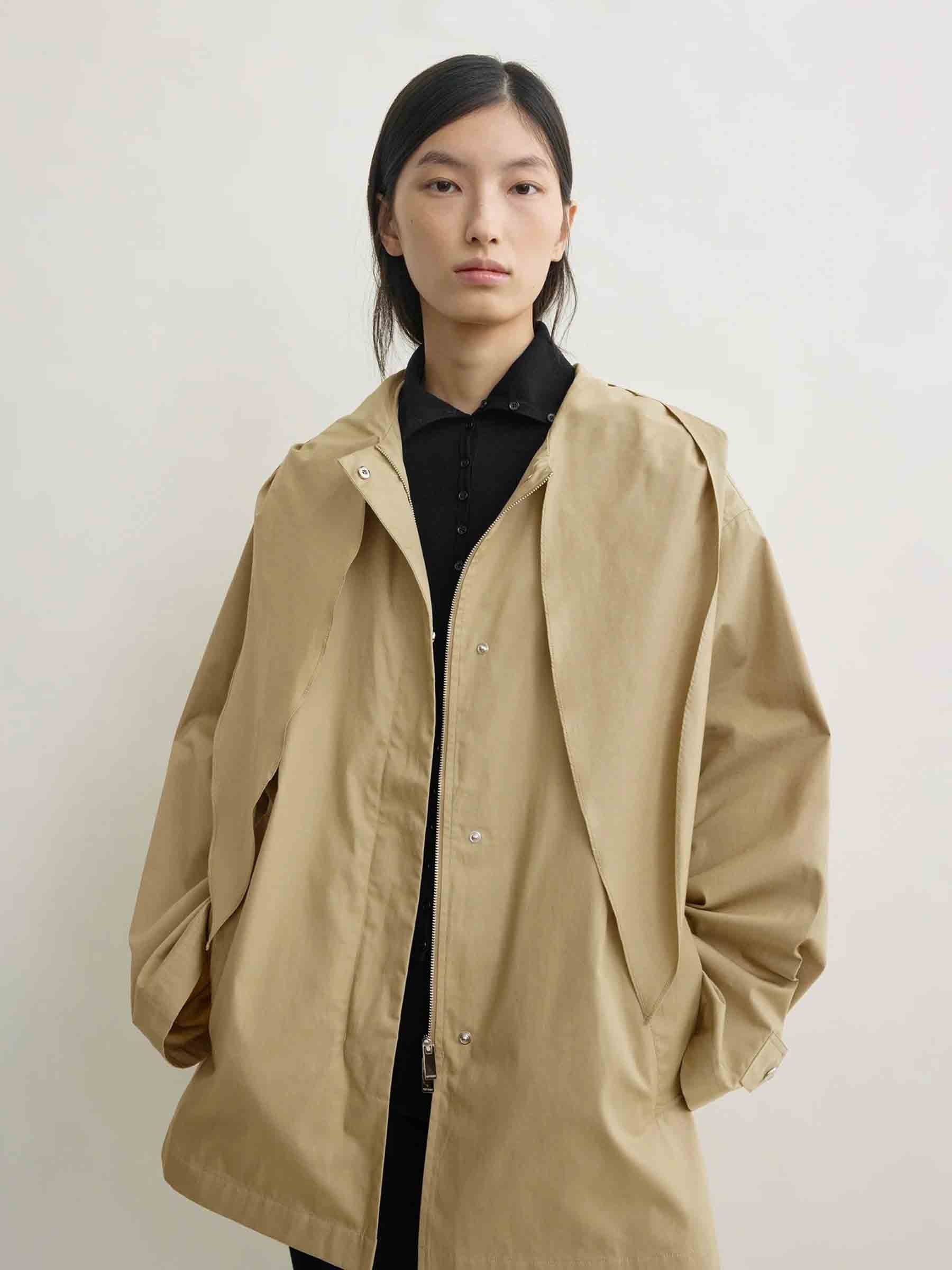 Gabardina Capucha Lazada - Image 3