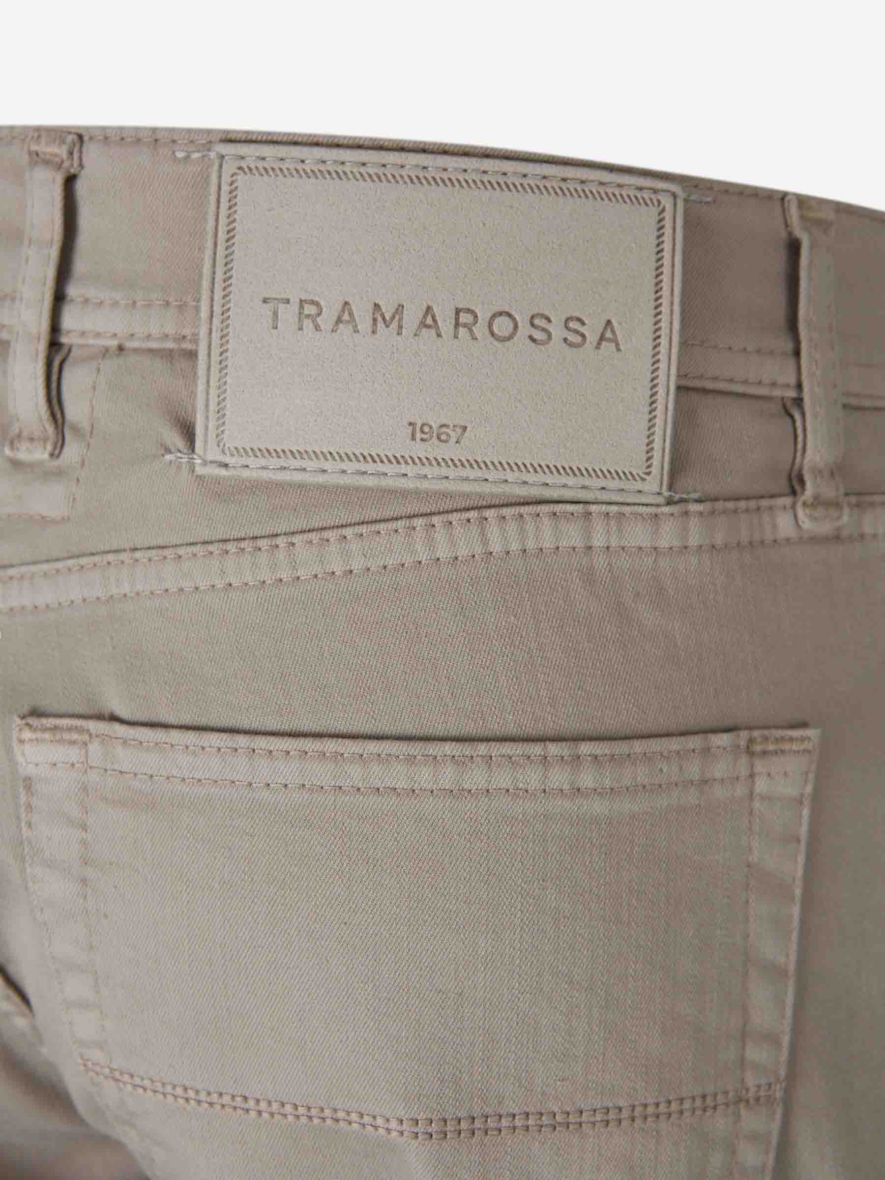 Jeans rectos corte clásico de talle medio - Image 4
