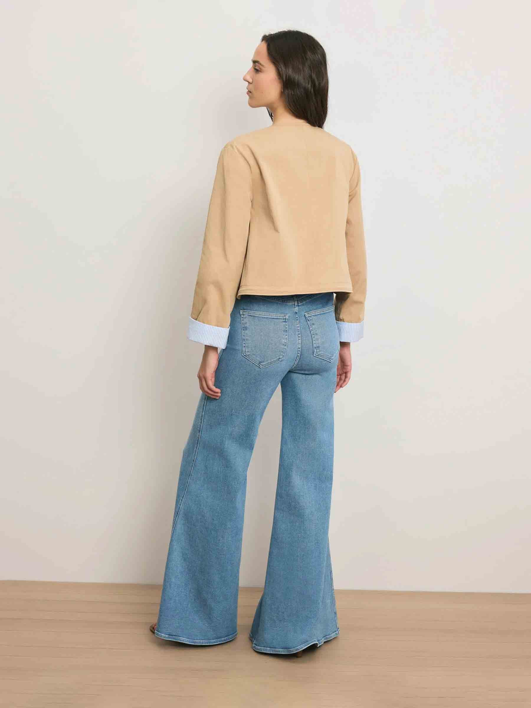 Chaqueta Cropped Gala - Image 3