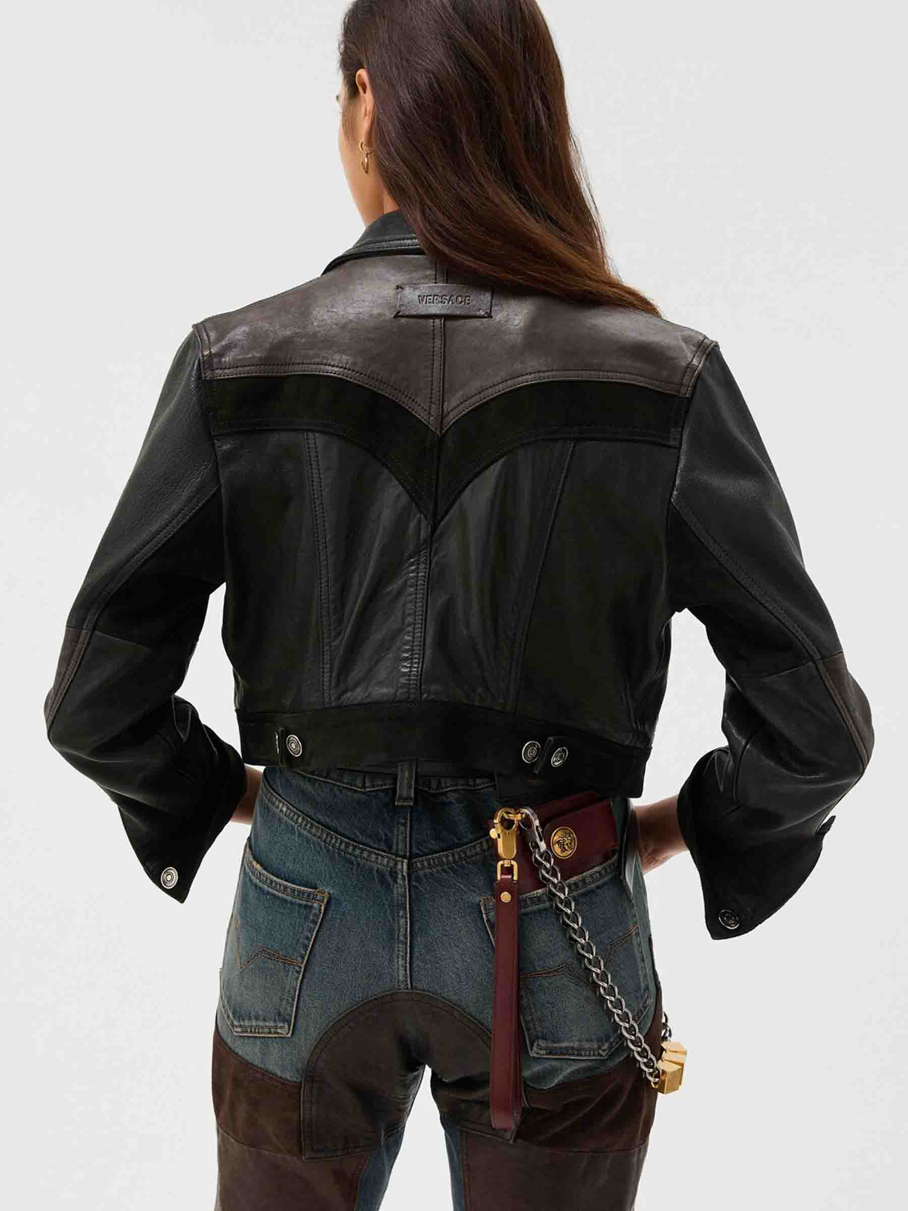 Chaqueta Ajustada de Piel - Image 3